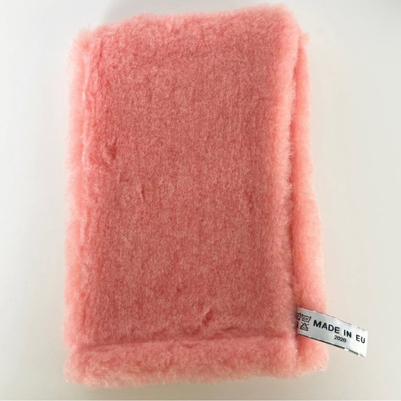 NEW RAYPATH PINK ECO-FRIENDLY CLEANING MITT - Picture 2 of 2